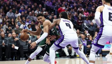 Antetokounmpo scores 37 in Bucks' 115-98 victory over Kings