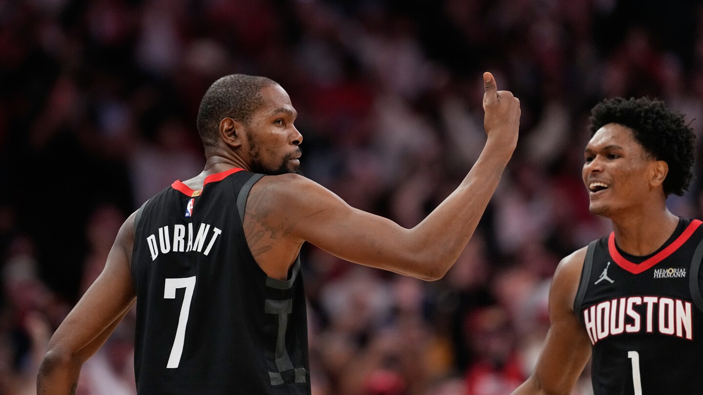 Kevin Durant's last-second 3-pointer lifts Houston Rockets over Phoenix Suns