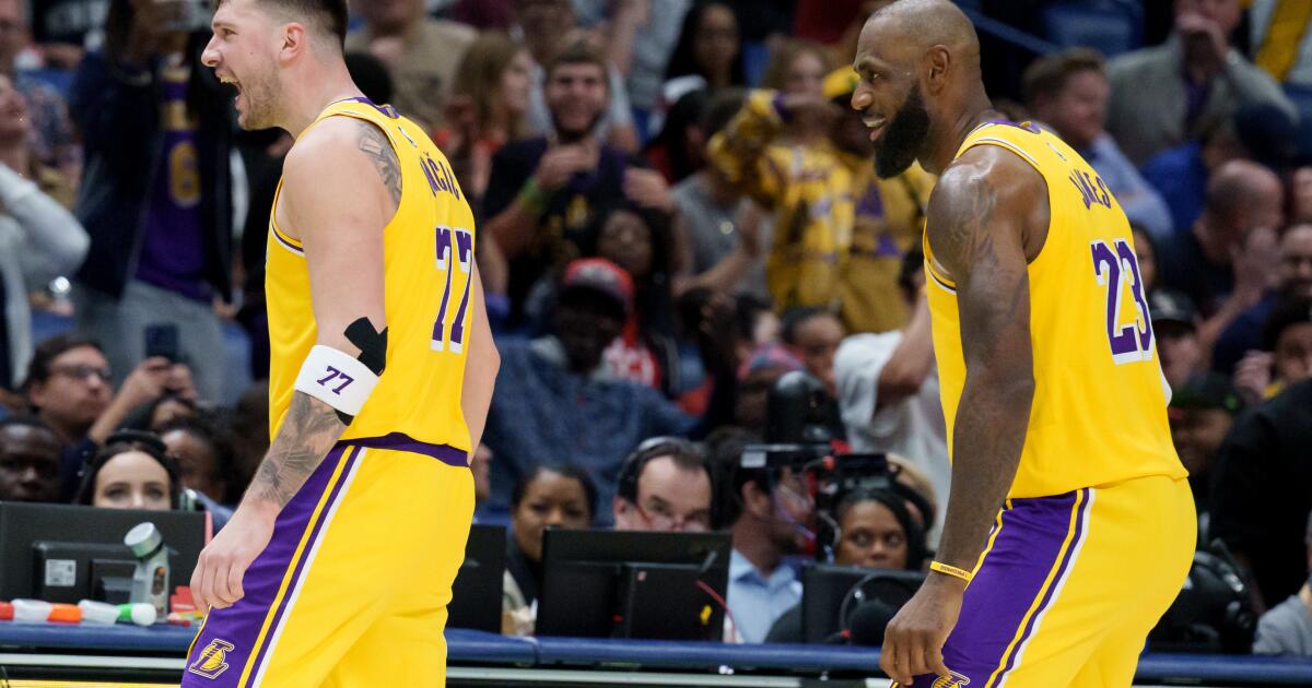 Luka and LeBron combine for 60 points as Lakers defeat Pelicans