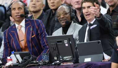 Snoop Dogg hilarious in on-air analysis of Steve Kerr's sideline rant