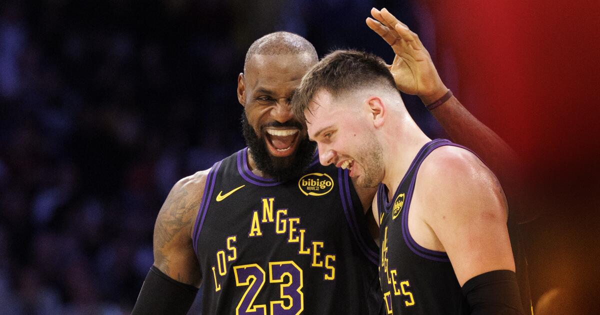 Lakers at season midpoint: More fun, fewer injuries in second half?