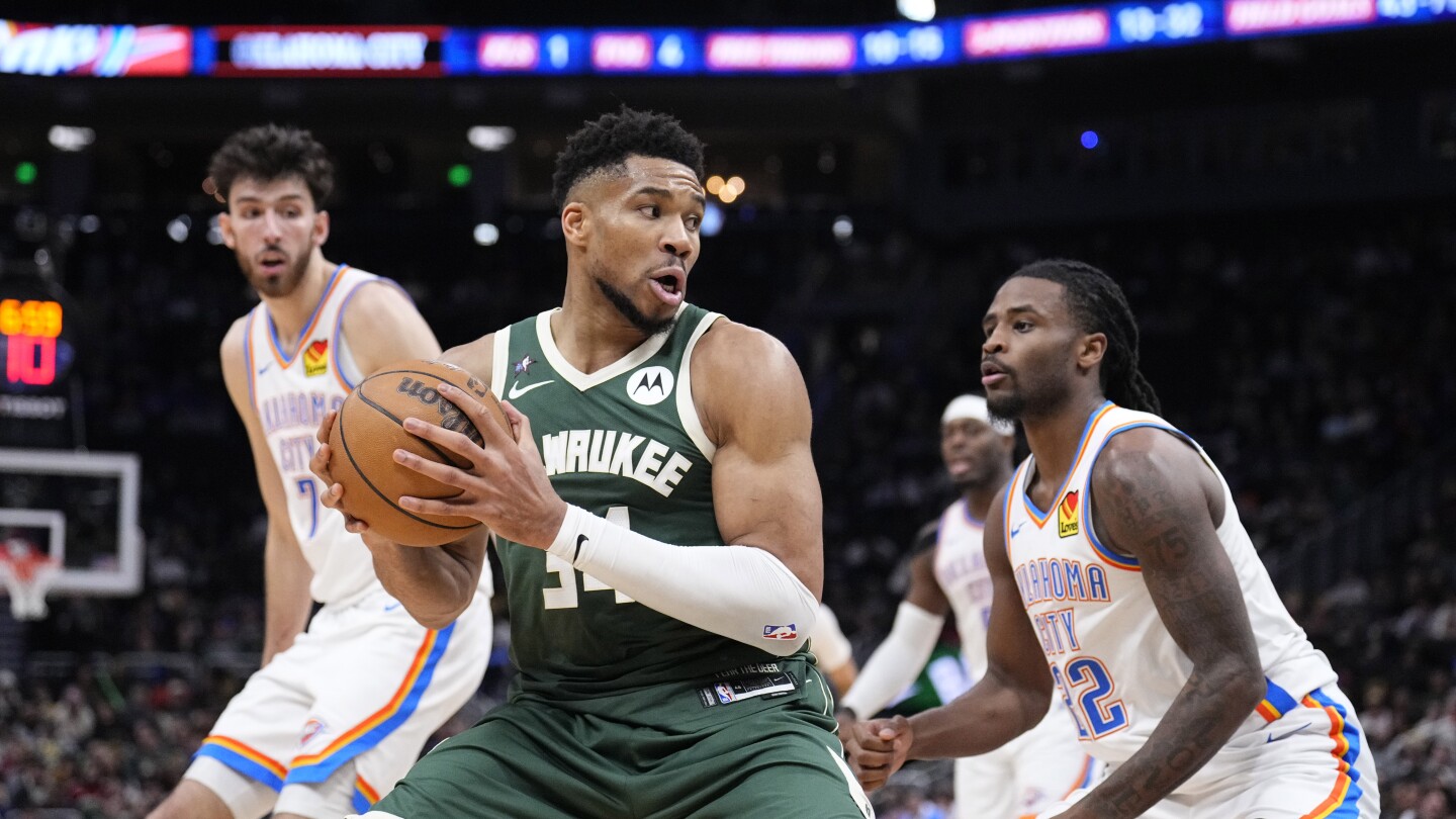 Giannis Antetokounmpo calls out teammates for not playing hard, being selfish after blowout loss