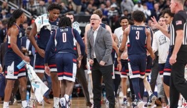 College basketball picks: Predictions, odds for Top 25 games Saturday