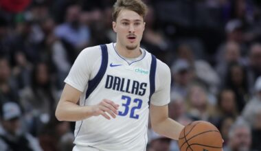 Brandon Williams hits a late 3-pointer, gives Mavericks 100-98 win over Kings