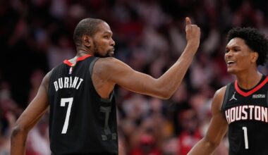 Durant's 3-pointer in final seconds gives Rockets 100-97 win over the Suns