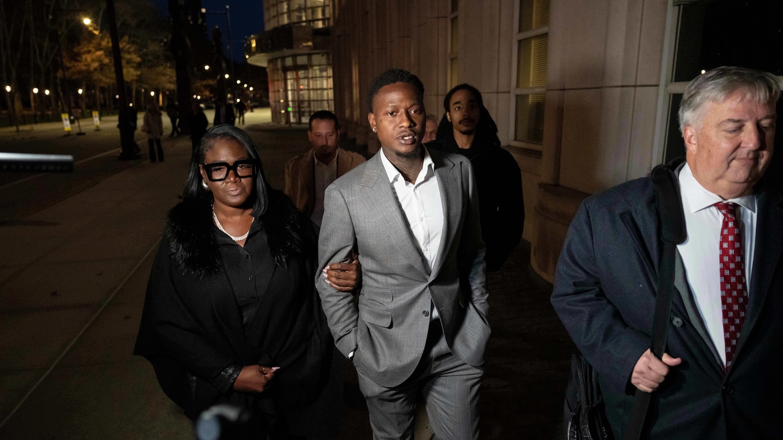 Heat guarantee final $1.7M of Terry Rozier's contract and may seek to trade him