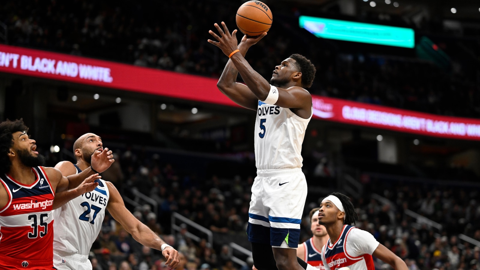 Anthony Edwards scores 35 points as Timberwolves rip Wizards, 141-115