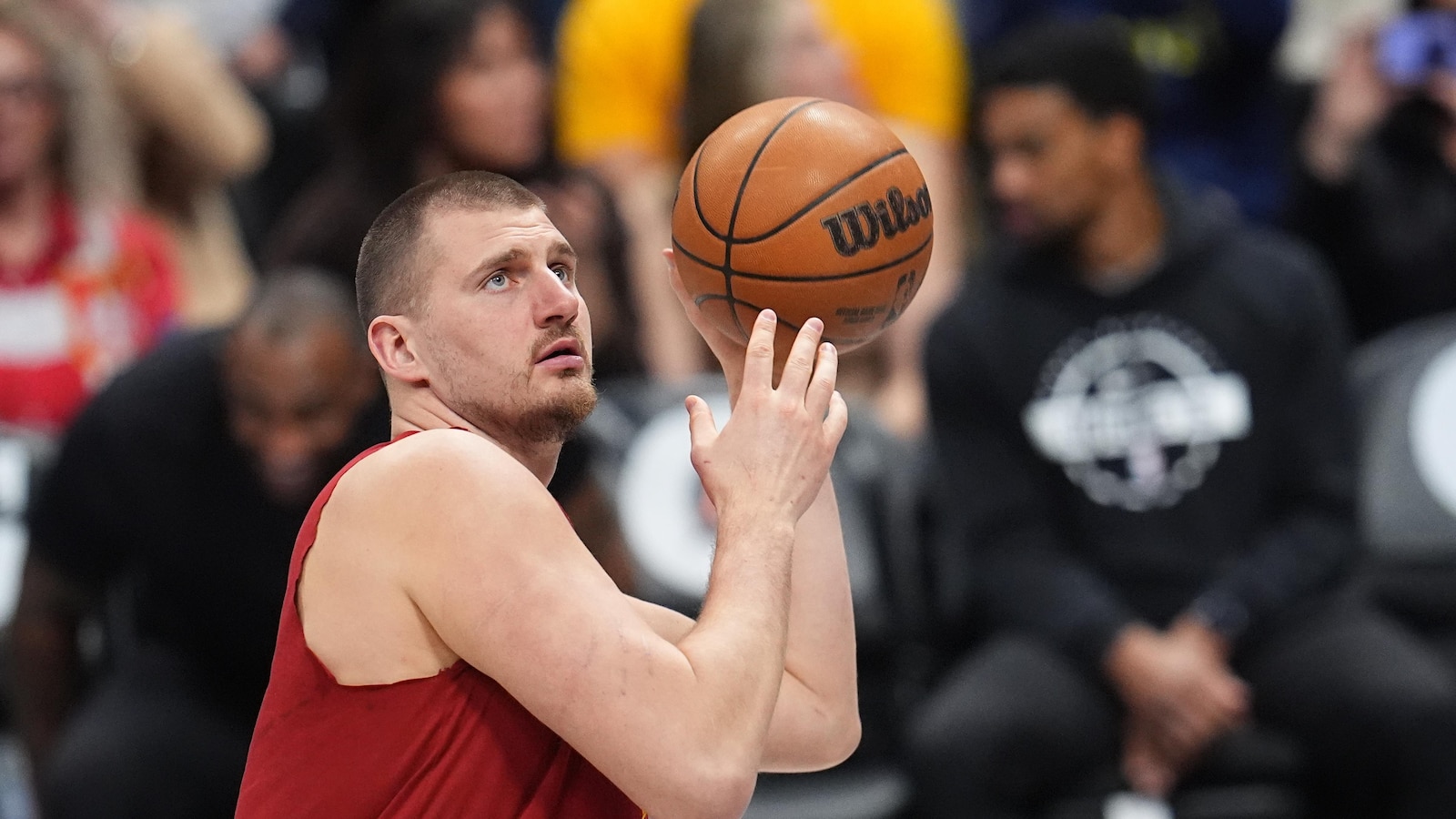 Nuggets' Nikola Jokic returns to lineup against Clippers in 1st game since knee injury on Dec. 29