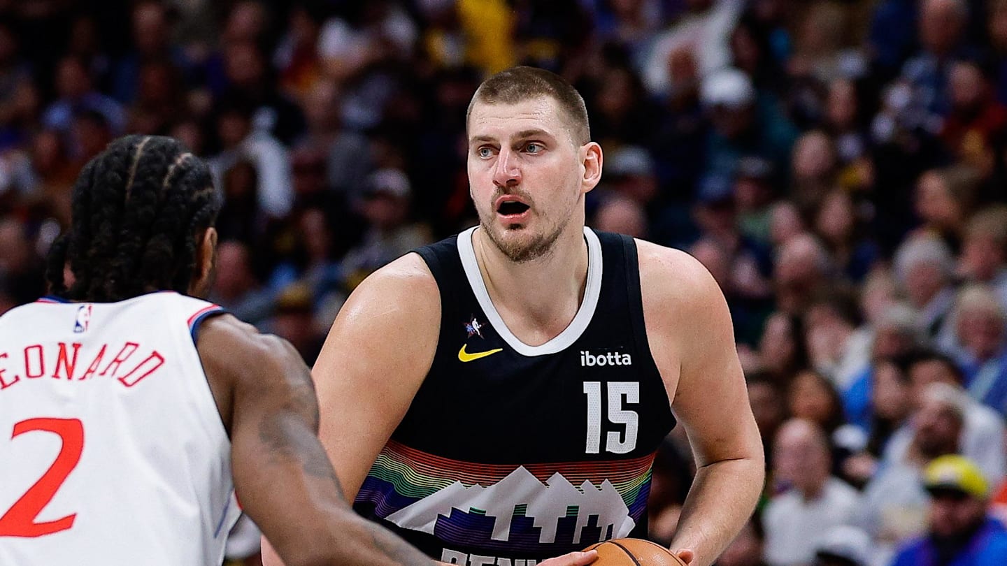 David Adelman Addresses Limiting Nikola Jokic in Nuggets' Win vs. Clippers