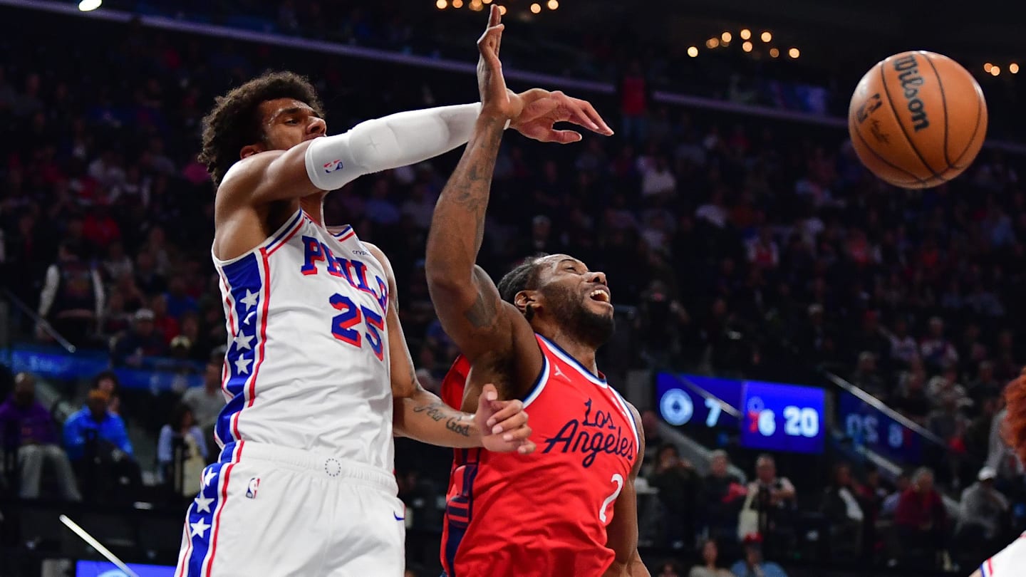 Dominick Barlow's Career Night Powers Sixers to Blowout of Clippers
