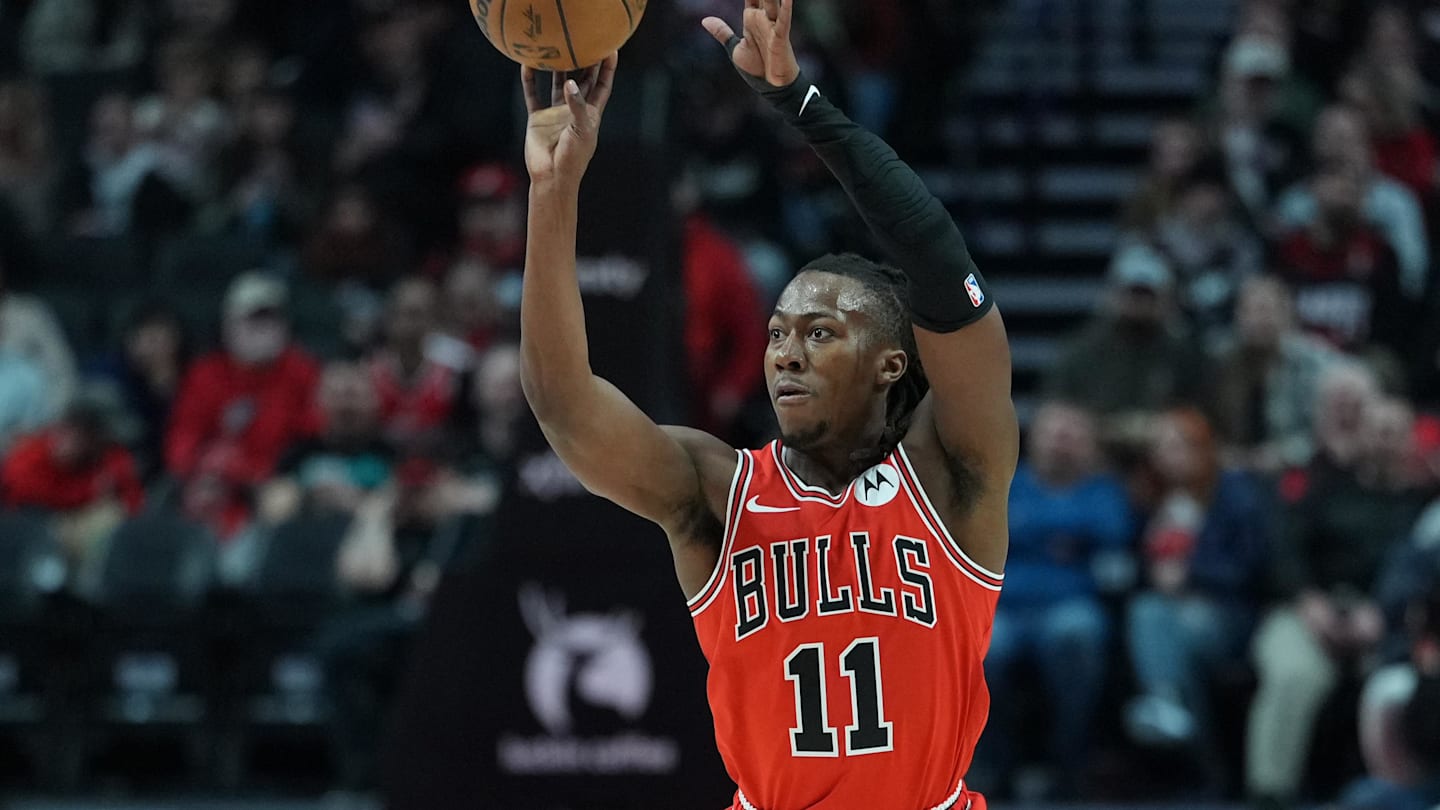 Proposed Ayo Dosunmu Trade Scenario Speaks Volumes on Blazers' Rookie