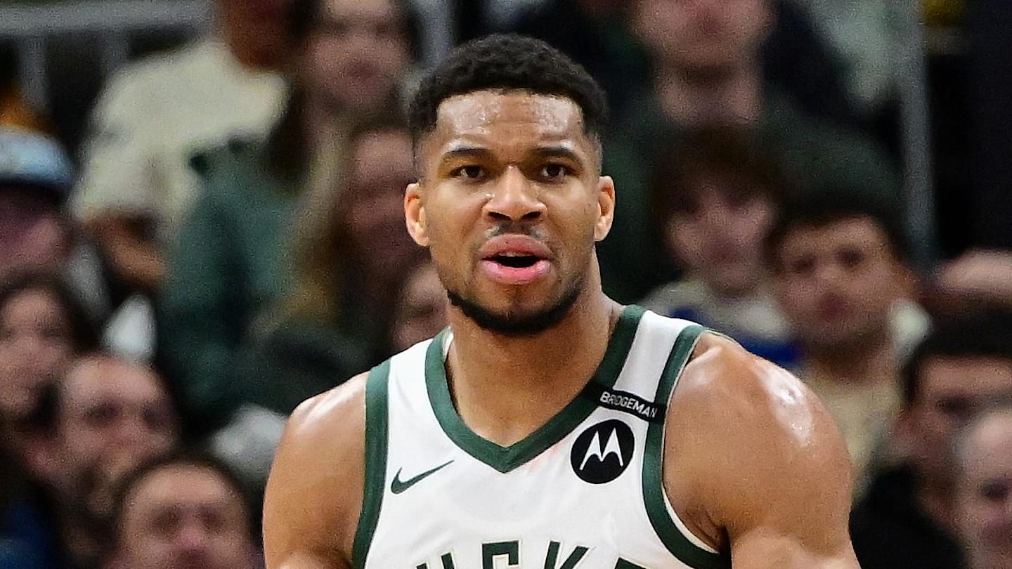 Milwaukee Bucks forward Giannis Antetokounmpo (34) reacts in the third quarter against the Los Angeles Lakers at Fiserv Forum on March 13, 2025.