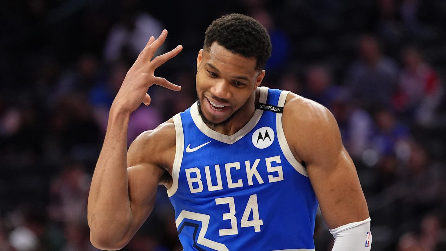 Milwaukee Bucks forward Giannis Antetokounmpo celebrates against the Philadelphia 76ers in the fourth quarter at Wells Fargo Center