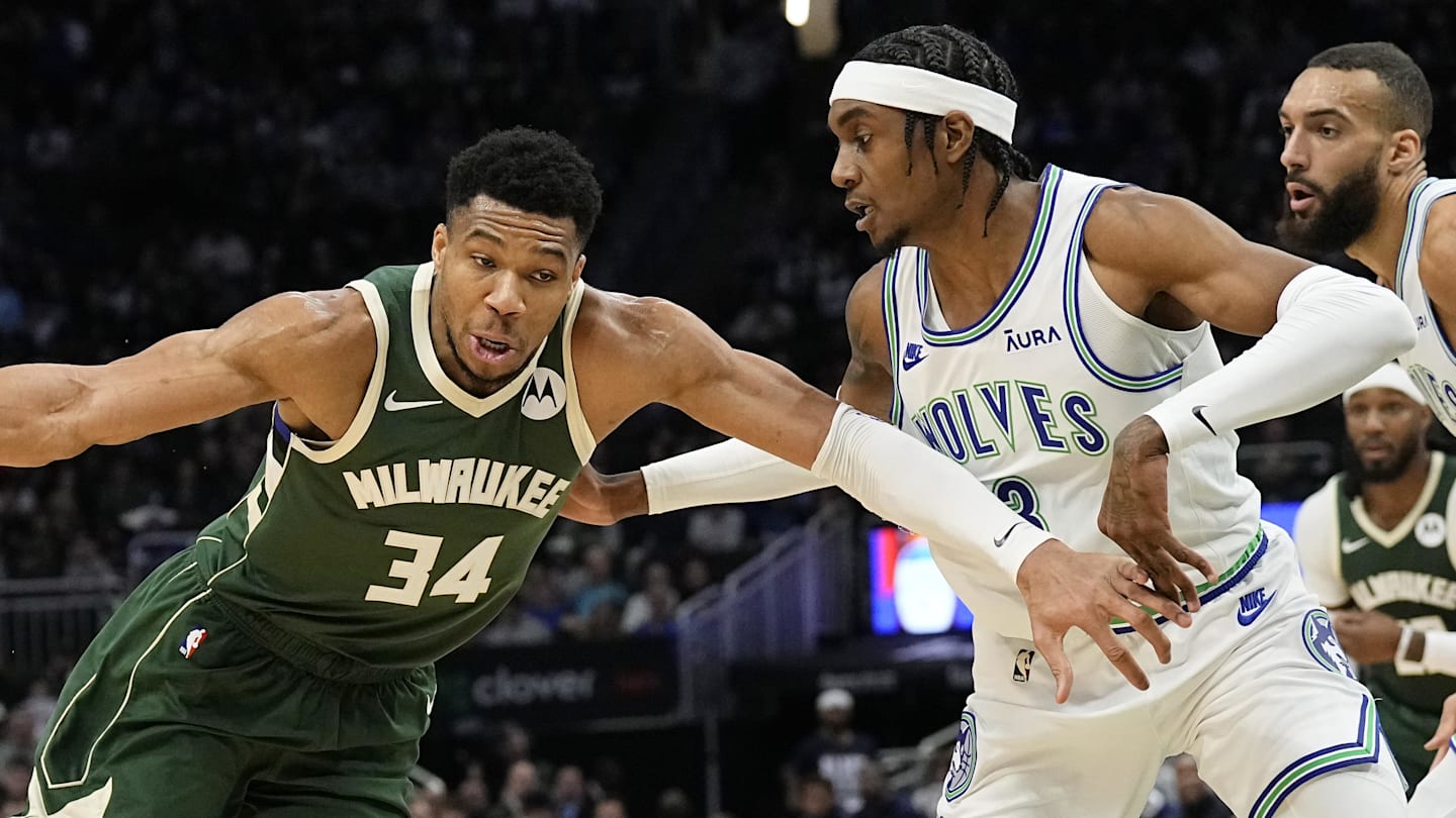 This player is hangup for Bucks in Giannis trade, according to insider