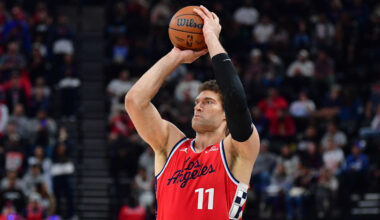 3 Clippers on Thin Ice Despite Surviving Trade Deadline