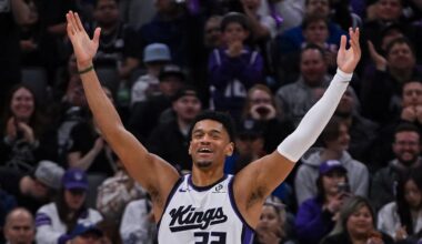 Kings Secure Fan Favorite on Four-Year Deal