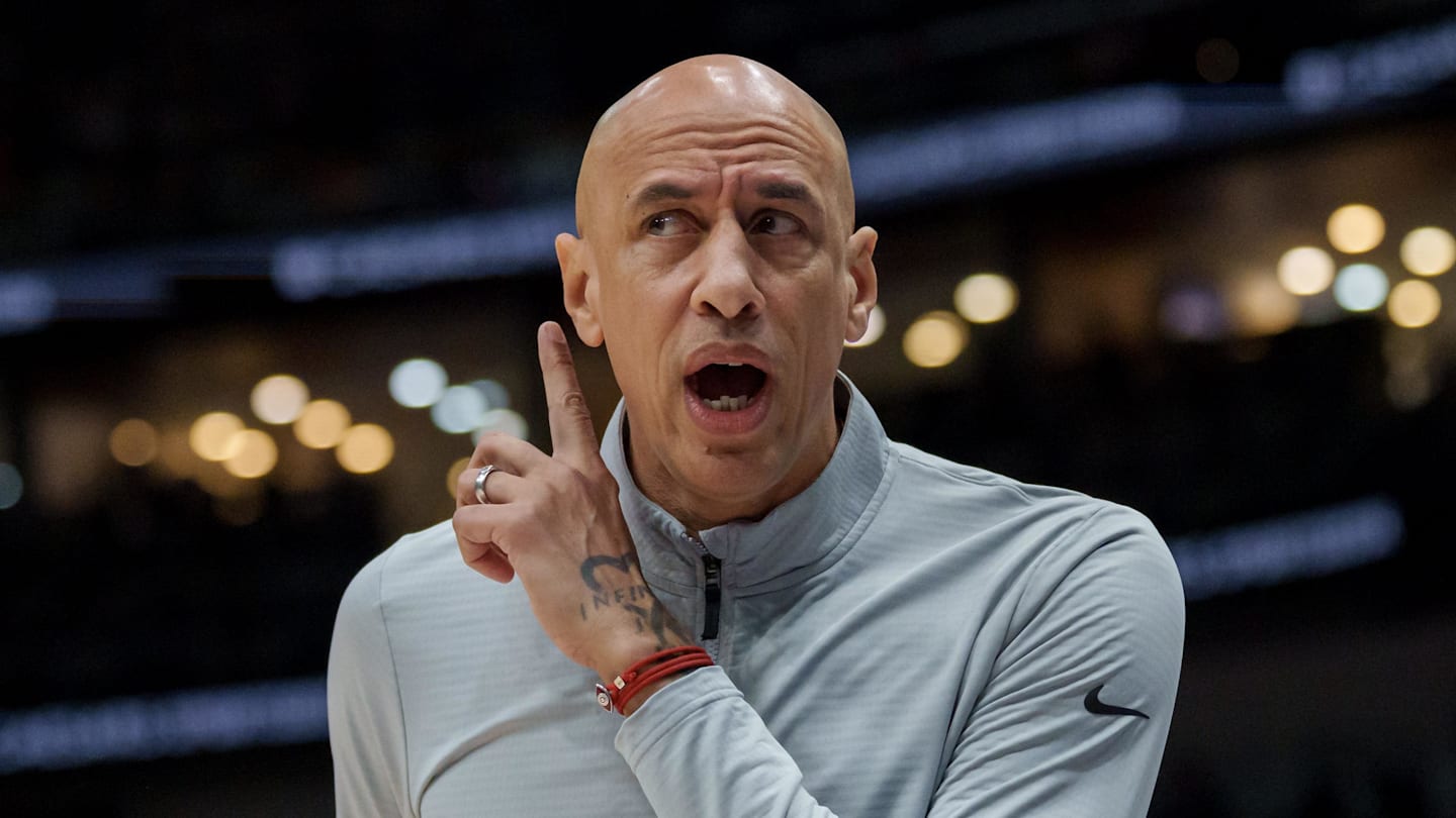 Feb 9, 2026; New Orleans, Louisiana, USA; Sacramento Kings head coach Doug Christie reacts during the first half against the New Orleans Pelicans at Smoothie King Center. Mandatory Credit: Matthew Hinton-Imagn Images