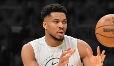 Knicks Made Smart Call Avoiding Giannis Antetokounmpo Deadline Deal