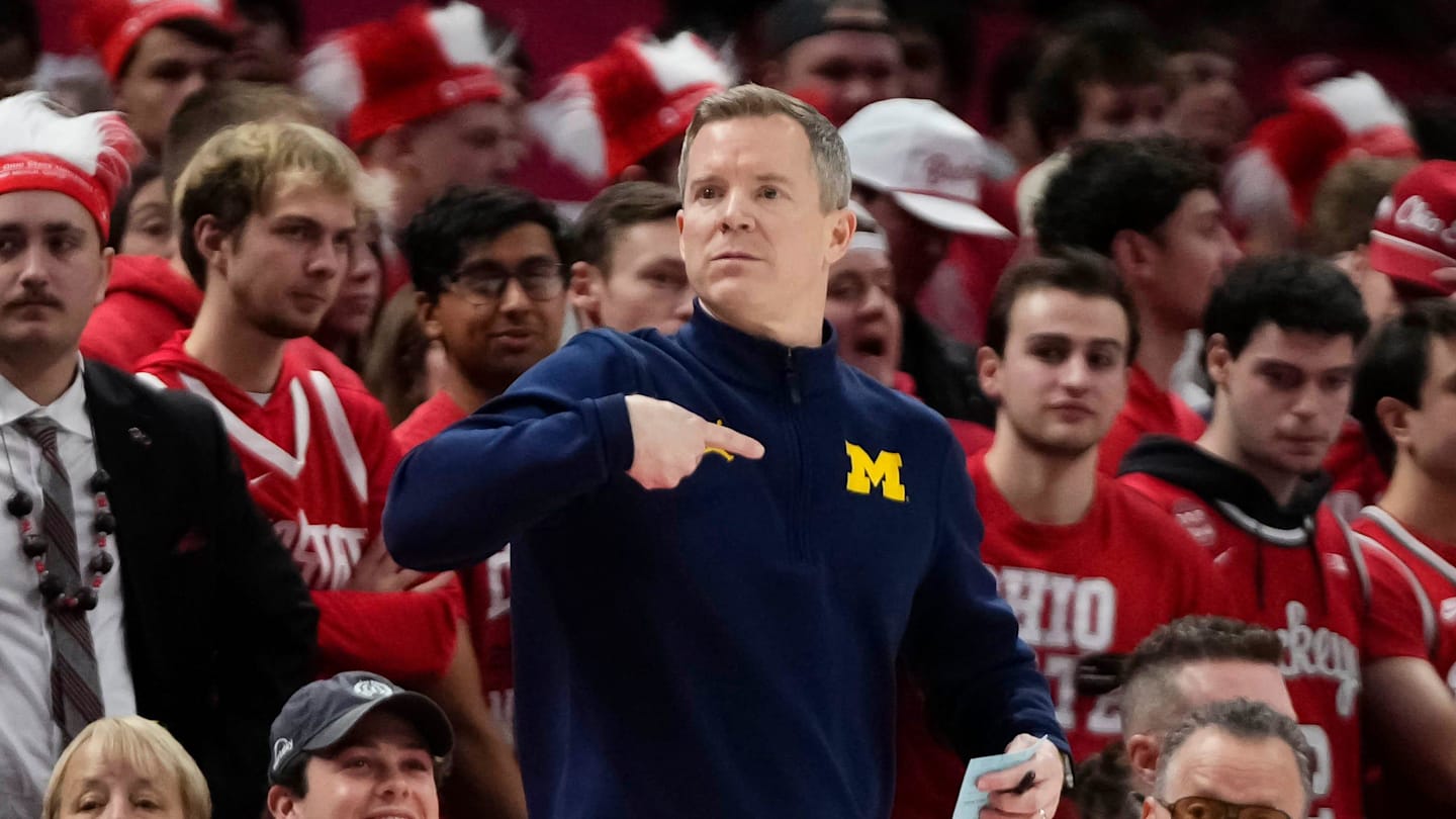Michigan Wolverines head coach Dusty May motions during the second half of the NCAA men's basketball game against the Ohio State Buckeyes at the Schottenstein Center in Columbus on Feb. 8, 2026. Ohio State lost 82-61.
