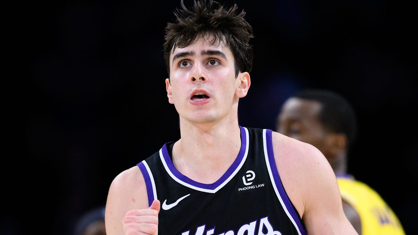 Oct 17, 2025; Los Angeles, California, USA; Sacramento Kings center Maxime Raynaud (42) reacts during the second half against the Los Angeles Lakers at Crypto.com Arena. Mandatory Credit: William Liang-Imagn Images