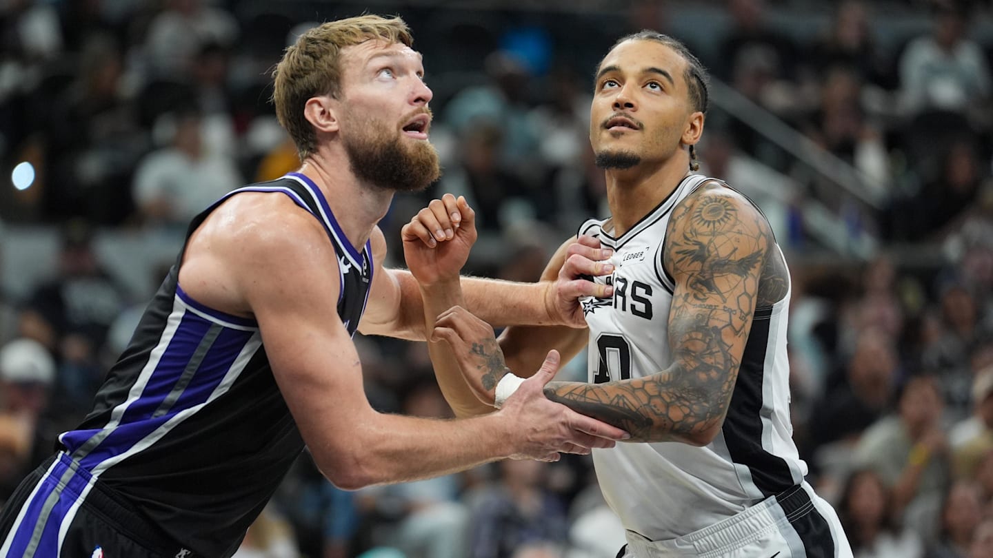 Kings Should Target Recent Spurs Forward After Trade Deadline