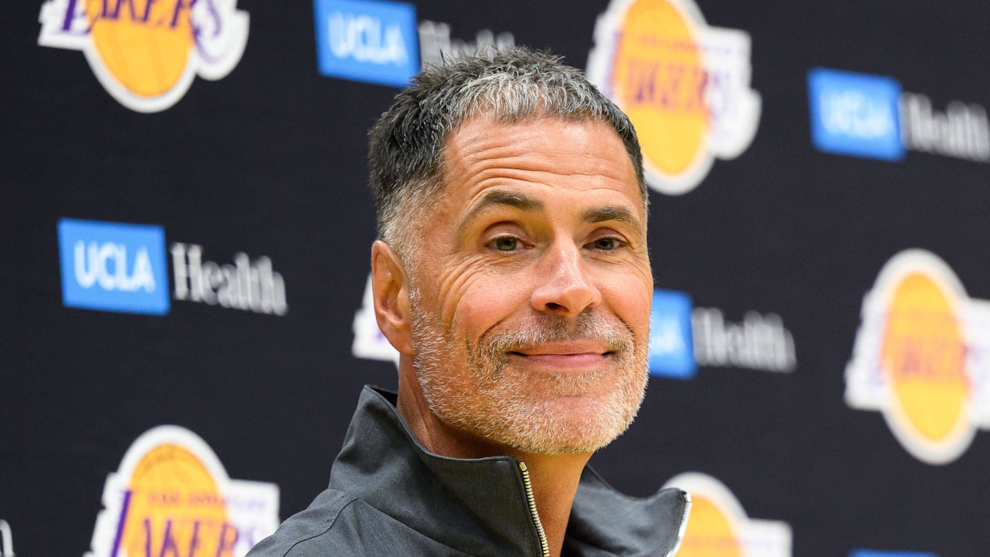 Los Angeles Lakers, Rob Pelinka