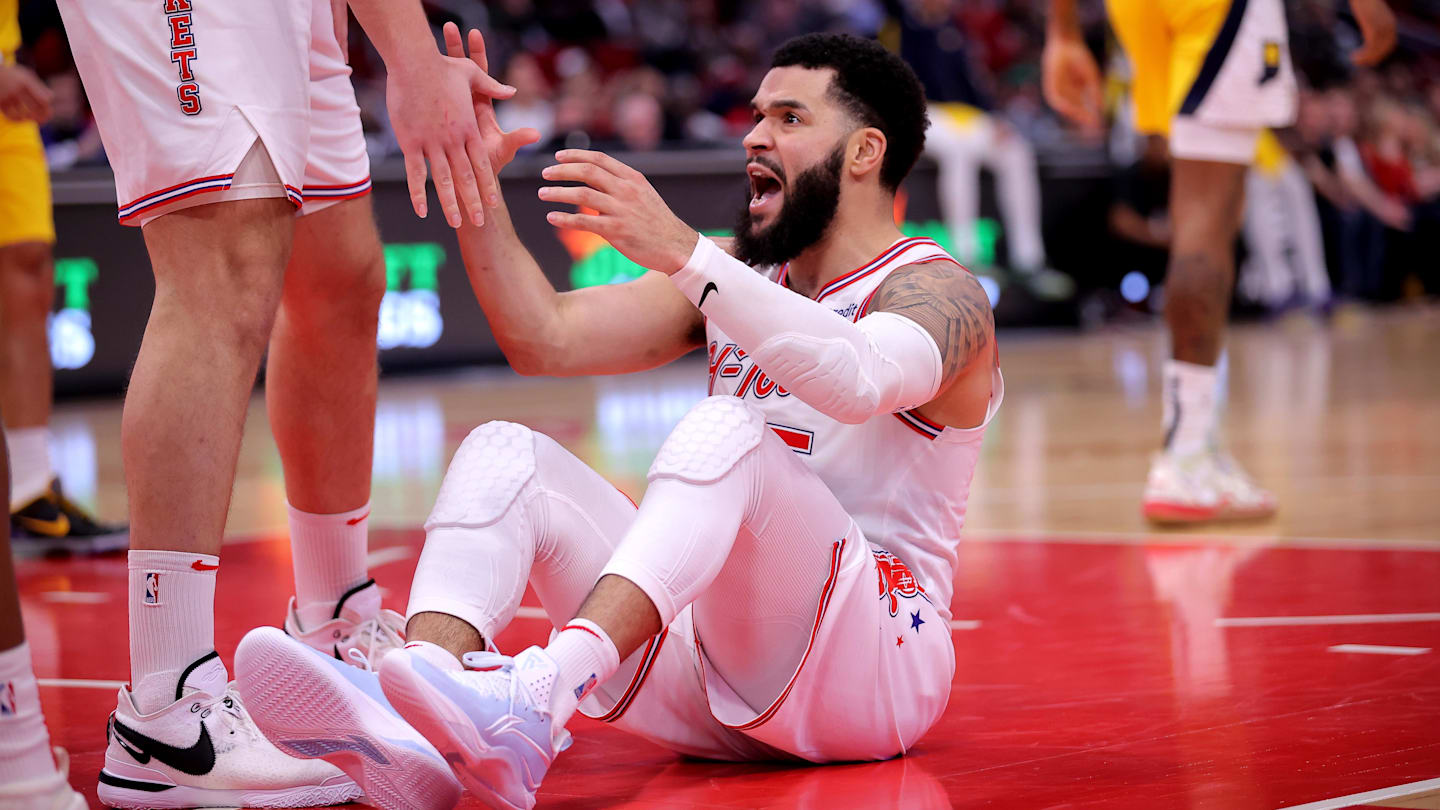 Fred VanVleet Seemingly Confirms He Won't Return for Rockets This Season