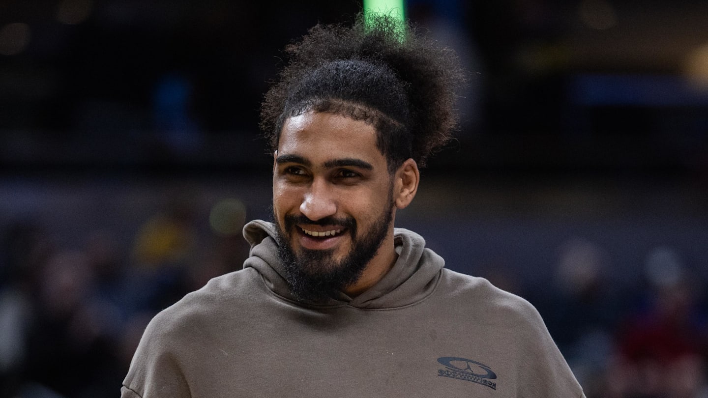 Indiana Pacers forward Obi Toppin (1) in the second half against the Orlando Magic at Gainbridge Fieldhouse.