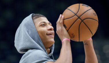 Feb 9, 2026; New Orleans, Louisiana, USA; New Orleans Pelicans guard Jeremiah Fears warms up before a game against the Sacramento Kings at Smoothie King Center. Mandatory Credit: Matthew Hinton-Imagn Images