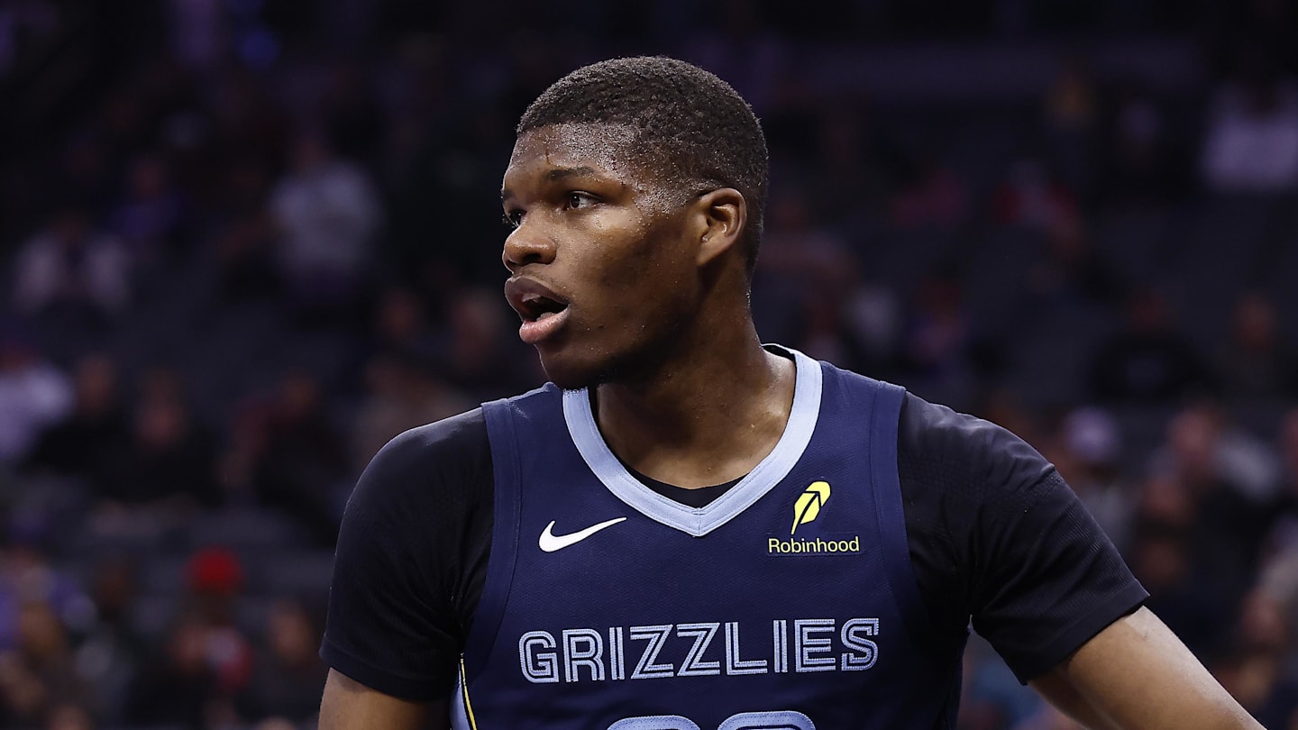Nov 30, 2025; Sacramento, California, USA; Memphis Grizzlies guard Cedric Coward (23) after a play agains the Sacramento Kings during the second quarter at Golden 1 Center. Mandatory Credit: Kelley L Cox-Imagn Images