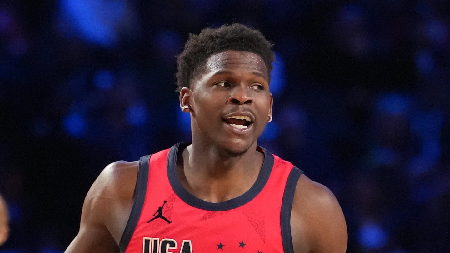 Team USA Stars guard Anthony Edwards (5) of the Minnesota Timberwolves reacts during the 75th NBA All Star Game.