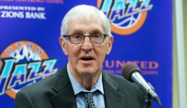 Mar 22, 2017; Salt Lake City, UT, USA; Former Utah Jazz head coach Jerry Sloan talks with the media as part of a celebration of the 20th anniversary of the franchise  s first Western Conference Championship prior to the game against the New York Knicks at Vivint Smart Home Arena. Mandatory Credit: Russ Isabella-Imagn Images