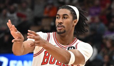 Feb 5, 2026; Toronto, Ontario, CAN;  Chicago Bulls guard Jaden Ivey (31) passes against the Toronto Raptors in the second half at Scotiabank Arena. Mandatory Credit: Dan Hamilton-Imagn Images