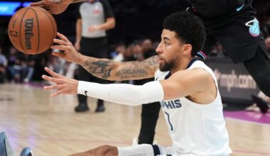 An expensive hug for Grizzlies guard