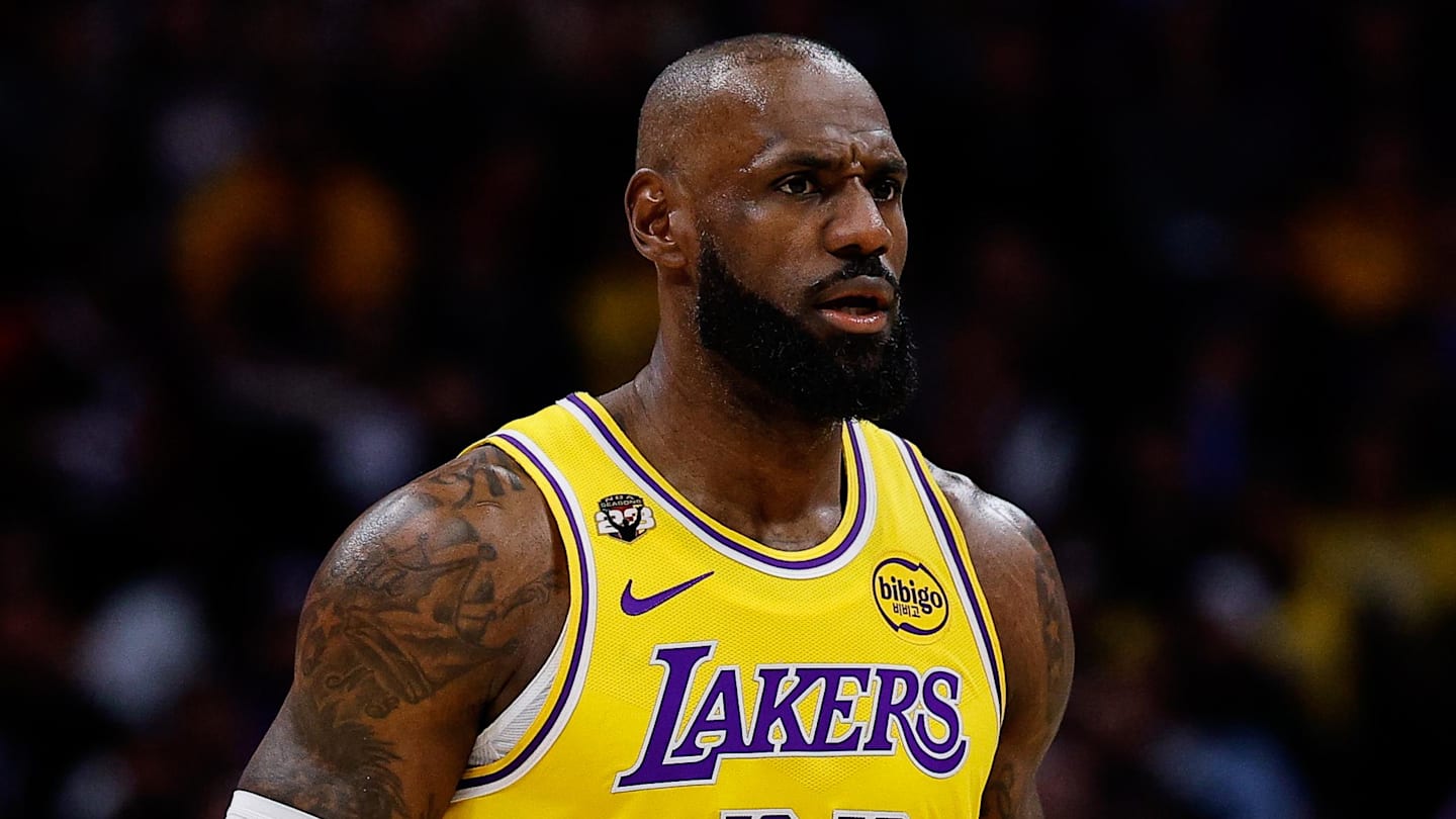 Los Angeles Lakers forward LeBron James