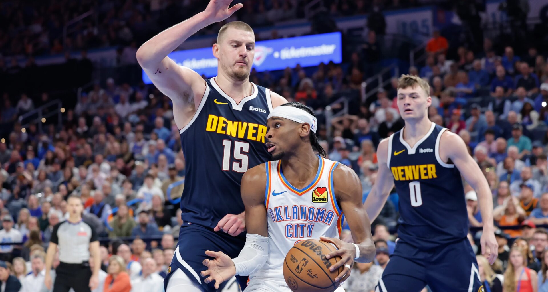 Live updates, highlights for Sunday's game