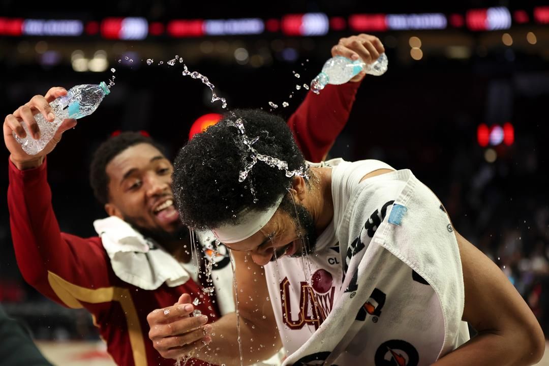 Jarrett Allen scores career-high 40 points as the Cavaliers beat the Trail Blazers 130-111