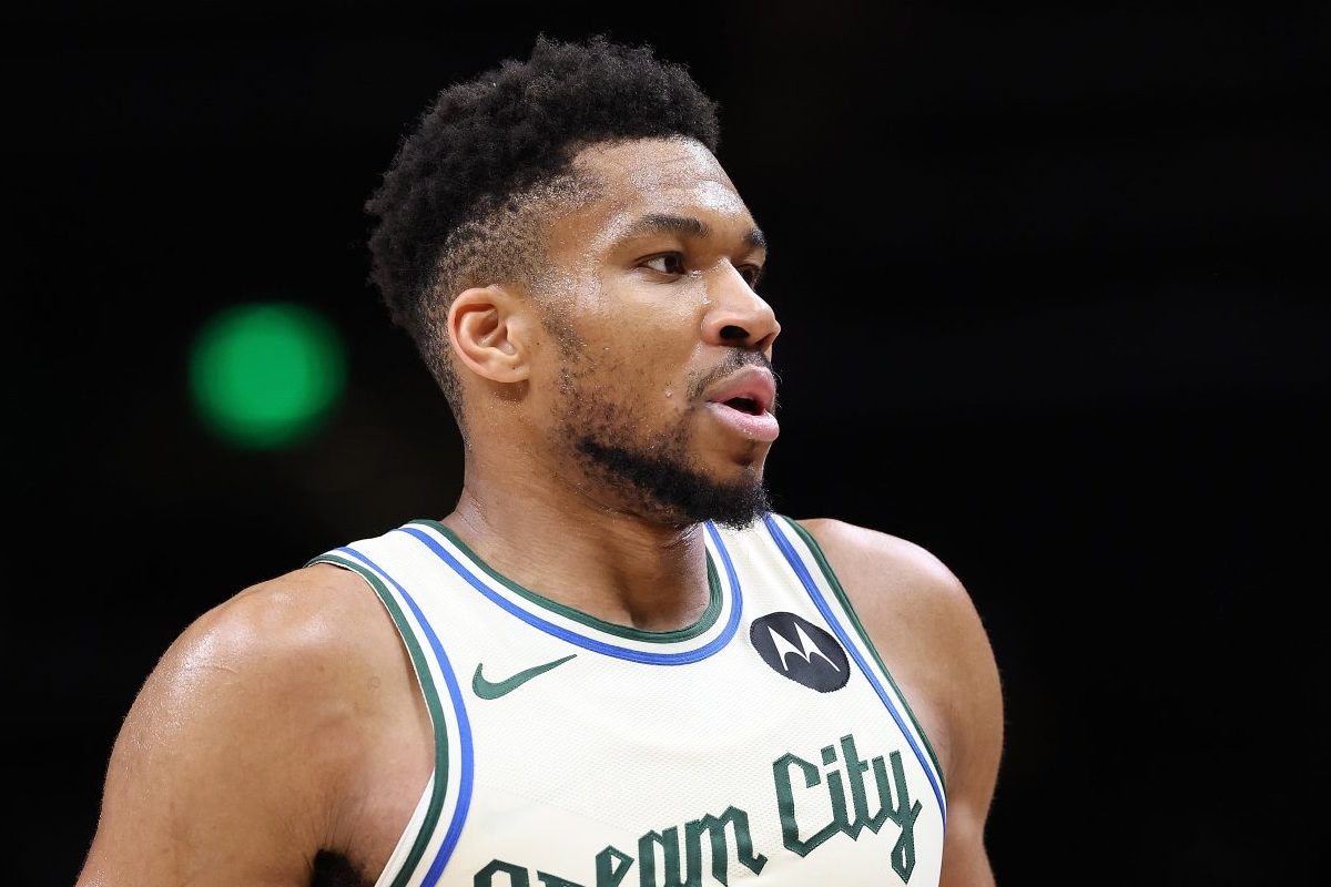 Giannis Trade Update Drops As Knicks, Warriors Ramp Up Talks