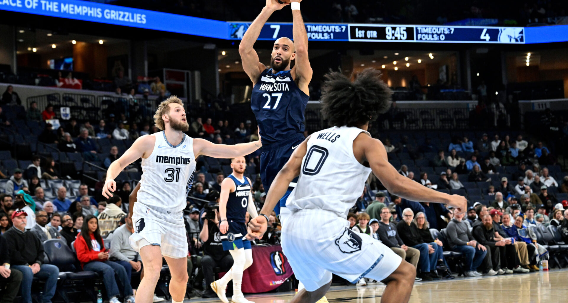 Grizzlies snap a 6-game losing streak with a 137-128 victory over the Timberwolves