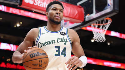 Is Giannis Antetokounmpo playing tonight vs the Chicago Bulls? Latest update on the Milwaukee Bucks star's injury report (February 3, 2026)