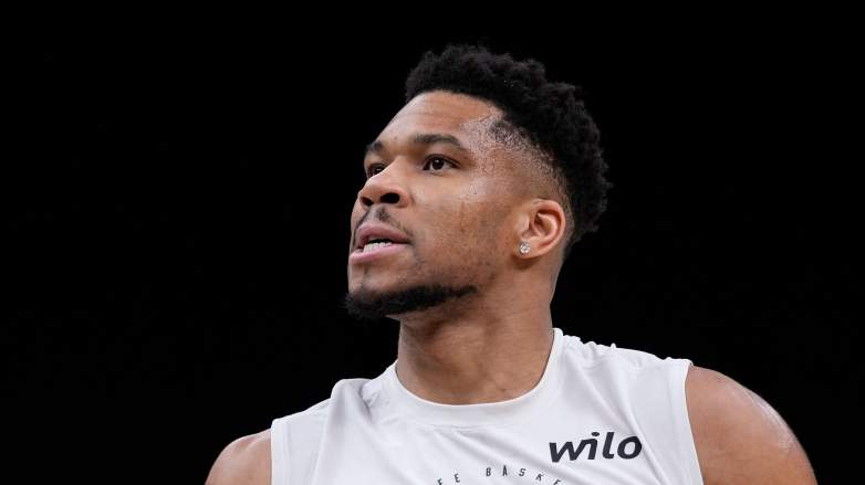 Milwaukee Bucks trade rumors, Giannis Antetokounmpo trade rumors update future, Golden State Warriors Giannis trade, Minnesota Timberwolves Giannis trade, Miami Heat Giannis trade, New York Knicks Giannis trade, Bucks Ja Morant trade rumors, Heat Ja Morant trade rumors, NBA trade deadline, NBA trade rumors, NBA trades