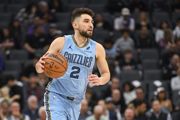 New-look Grizzlies take on slumping Trail Blazers