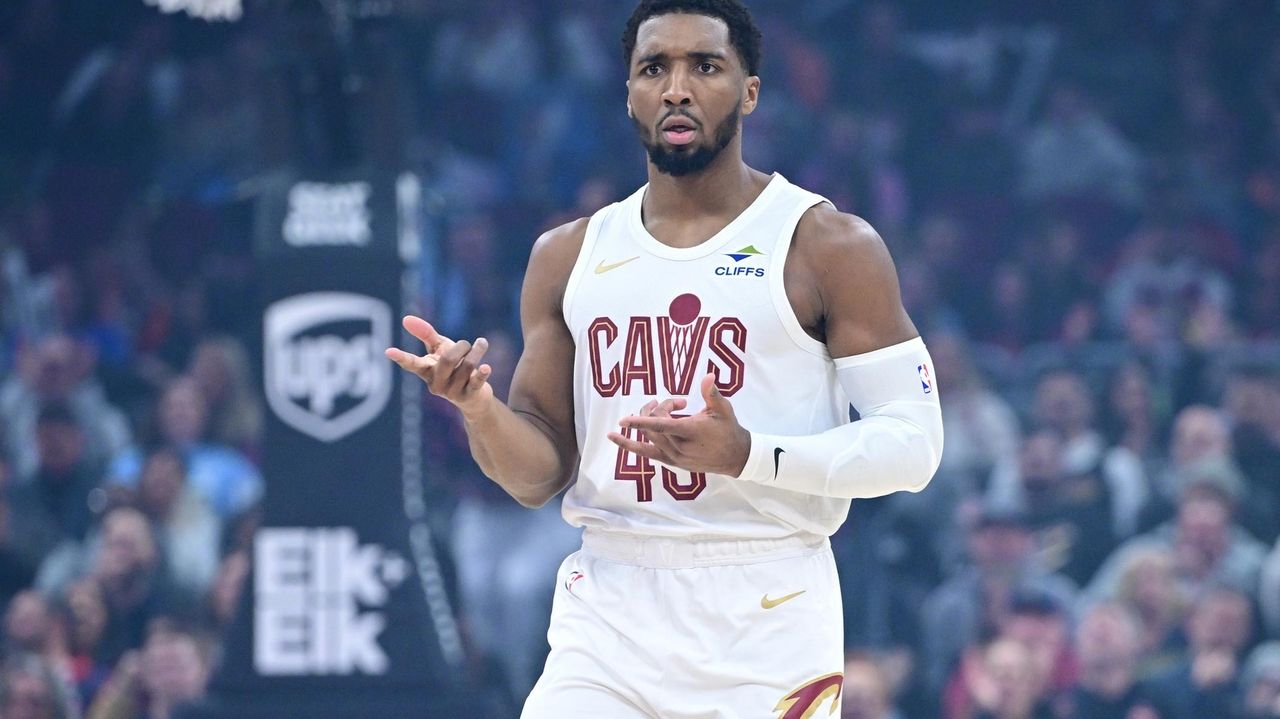 Donovan Mitchell's emotional week: All-Star pick, a major trade and fiancée's Super Bowl performance