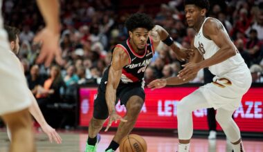 Henderson makes season debut for Portland after hamstring injury