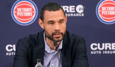 Pistons are OK 'doing it different' by keeping mostly quiet at deadline