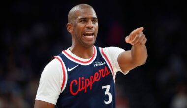 Clippers' Chris Paul lands with Raptors in 3-team trade