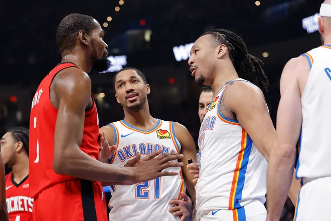 Feb 7, 2026; Oklahoma City, Oklahoma, USA; Houston Rockets forward Kevin Durant (7) and Oklahoma City Thunder forward Jaylin Williams (6) get into an argument during the second half at Paycom Center. Mandatory Credit: Alonzo Adams-Imagn Images