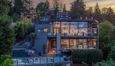 Evan Turner's former mansion - oregonlive.com