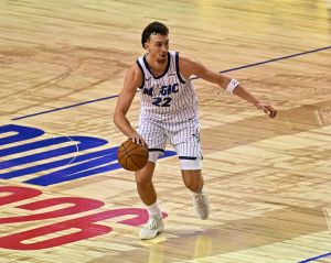 LONDON, ENG - JANUARY 18: Franz Wagner #22 of the Orlando Magic drives to the basket during the game against the Memphis Grizzlies as part of the 2026 NBA London Game on January 18, 2026 at The 02 Arena in London, England. NOTE TO USER: User expressly acknowledges and agrees that, by downloading and or using this photograph, User is consenting to the terms and conditions of the Getty Images License Agreement. Mandatory Copyright Notice: Copyright 2026 NBAE (Photo by Mansoor Ahmed/NBAE via Getty Images)