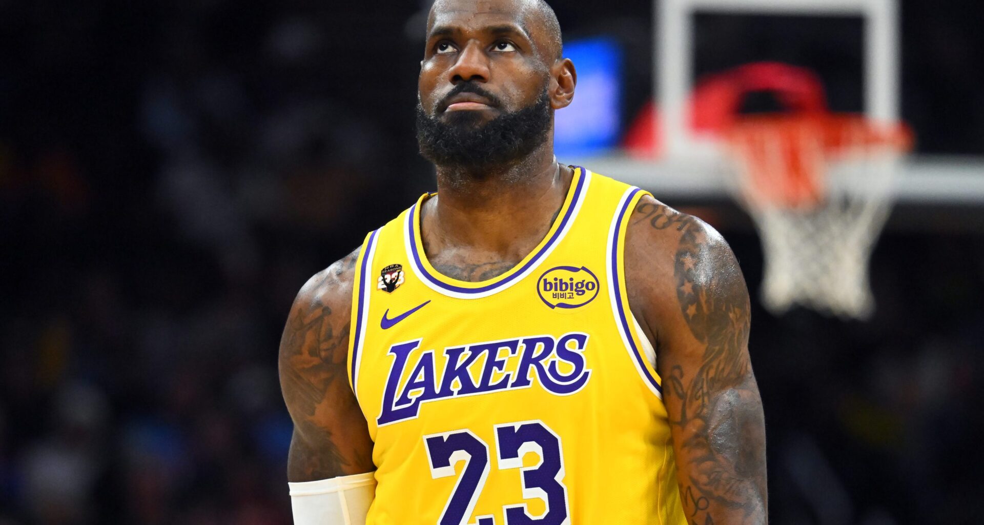 LeBron James Sends Blunt Message to Lakers After Thunder Loss